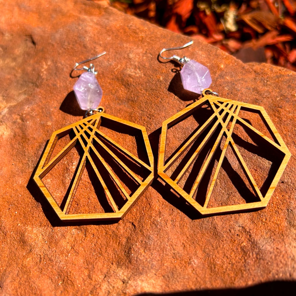 Geometric wooden earrings with amethyst bead